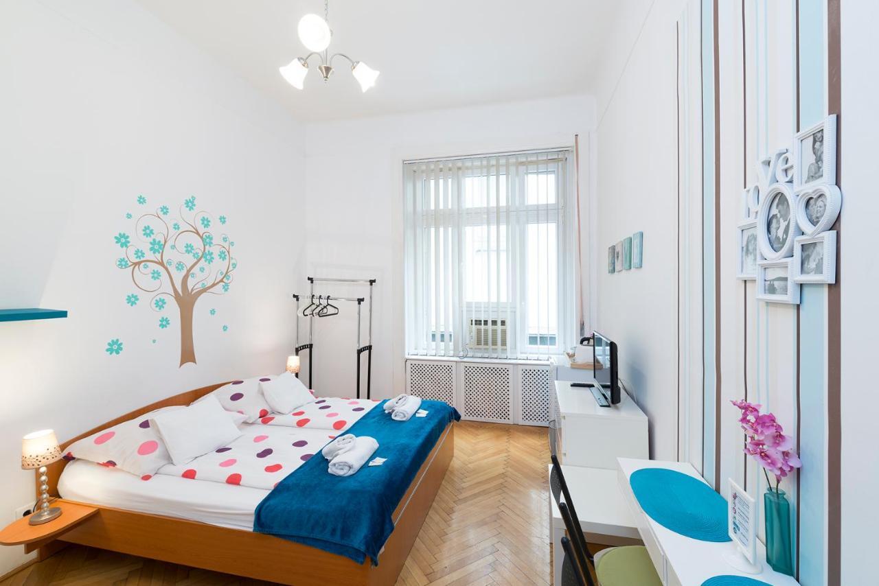 Studio 4U Apartment Budapest Esterno foto